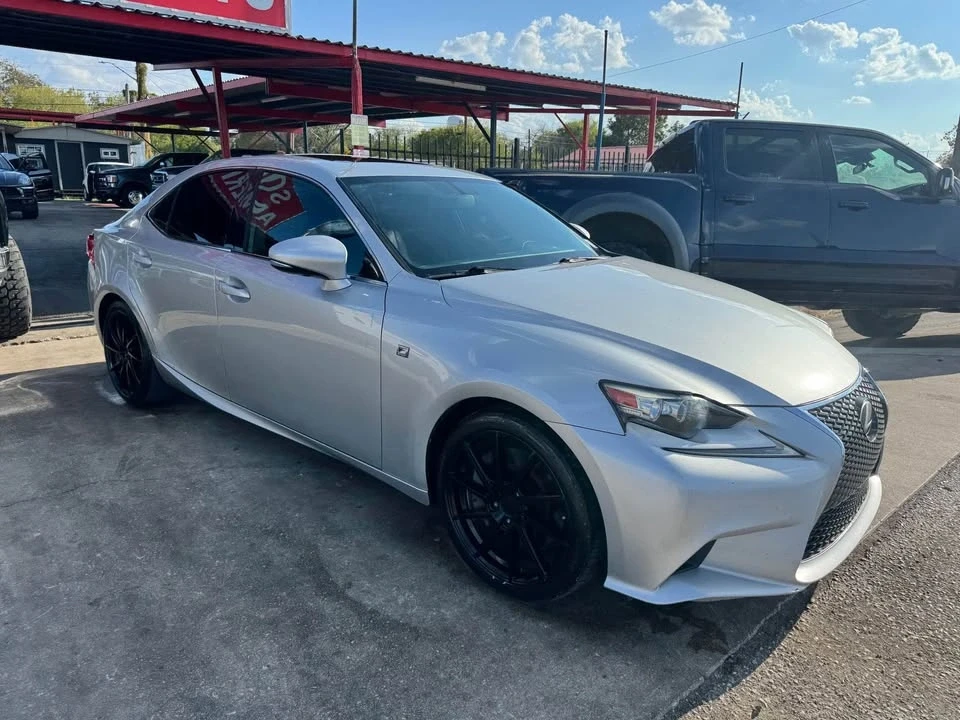 2016 Lexus IS 3rd Gen - Image 6 of 20