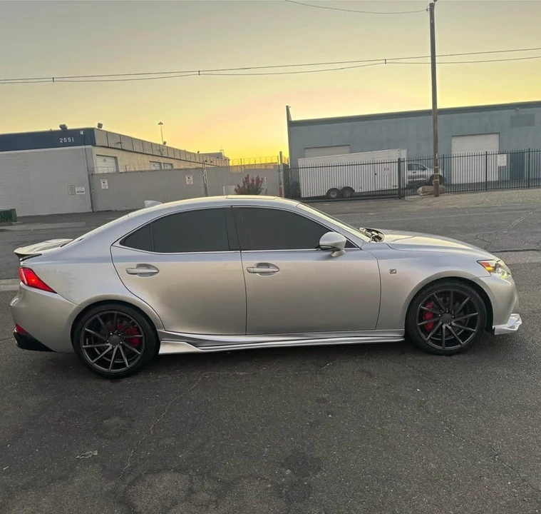 2016 Lexus IS 3rd Gen - Image 6 of 19