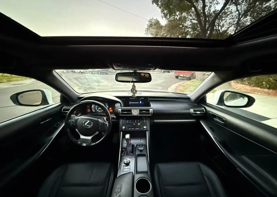 2016 Lexus IS 3rd Gen - Image 12 of 15