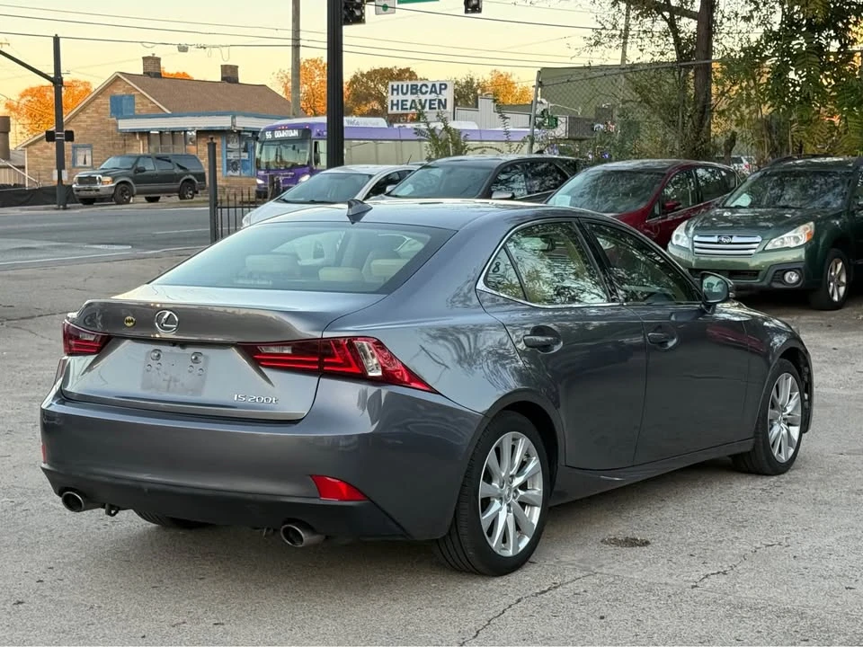 2016 Lexus IS 3rd Gen - Image 4 of 18