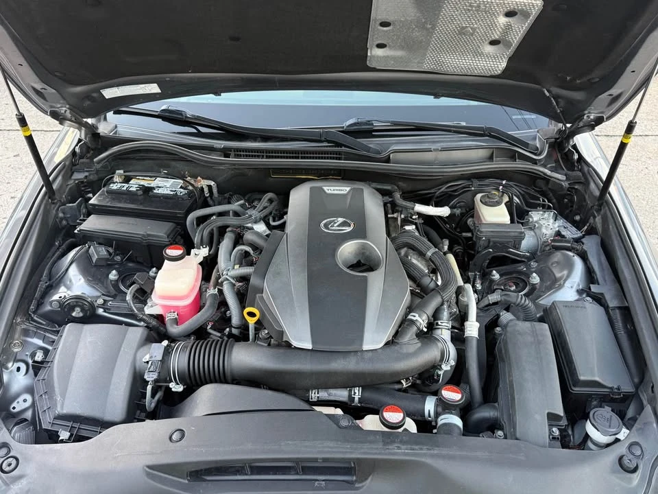 2016 Lexus IS 3rd Gen - Image 18 of 18