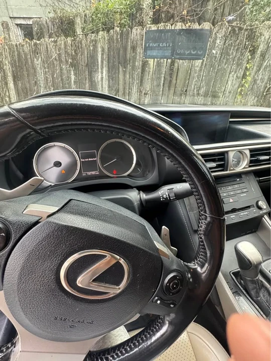 2016 Lexus IS 3rd Gen - Image 9 of 12
