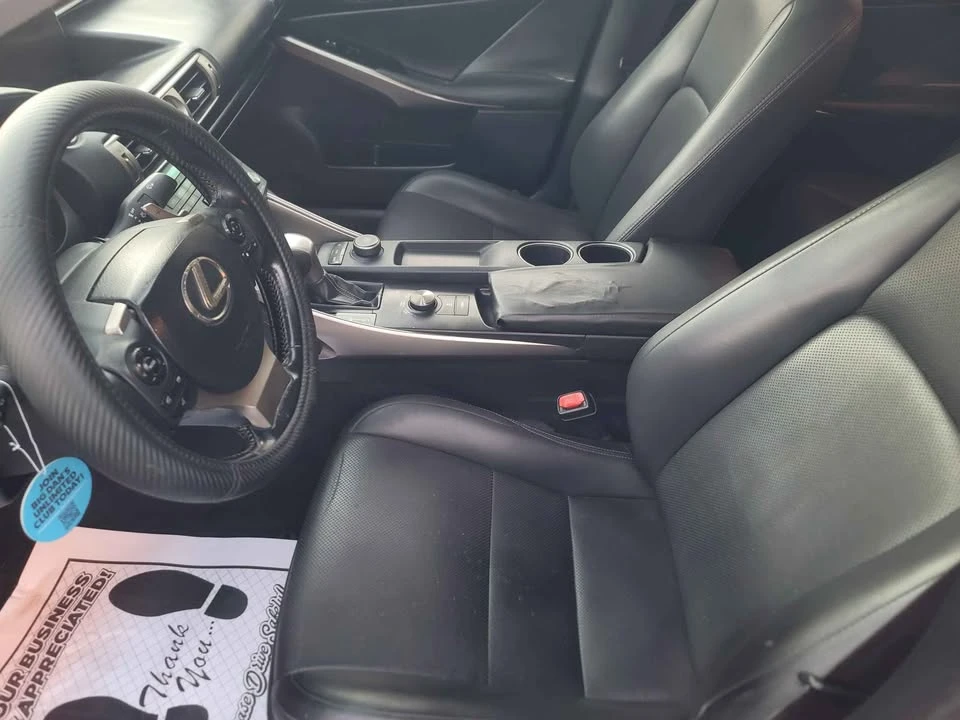 2016 Lexus IS 3rd Gen - Image 8 of 20