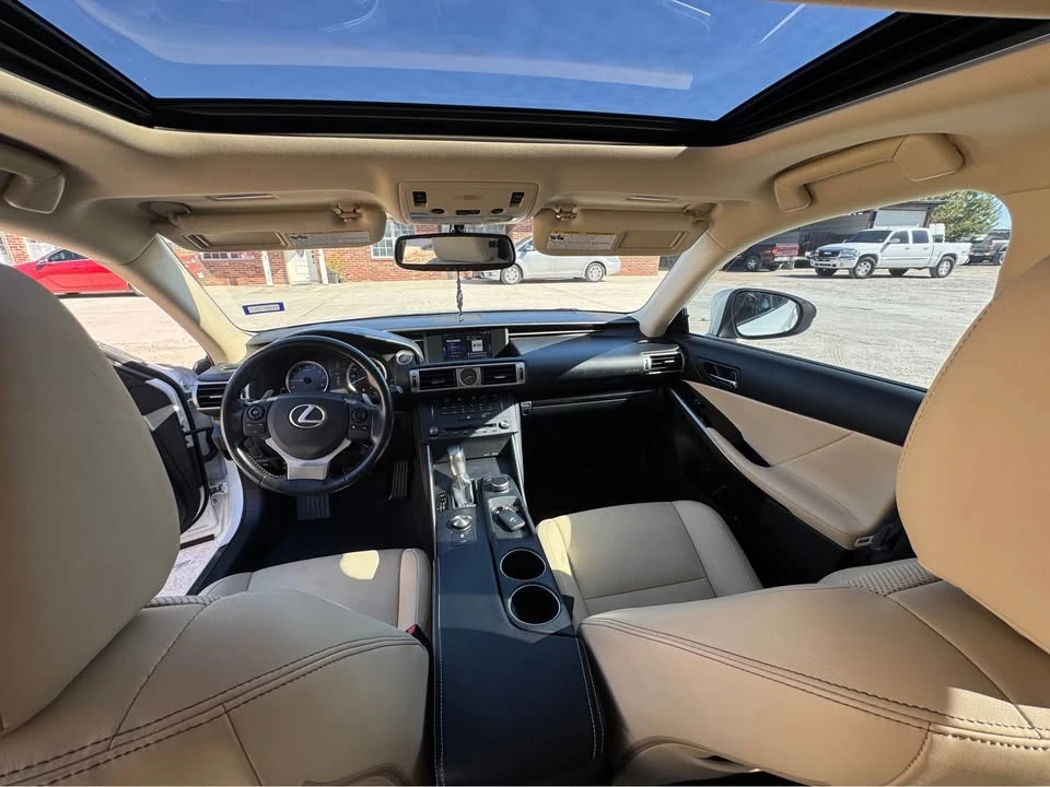 2016 Lexus IS 3rd Gen - Image 6 of 10
