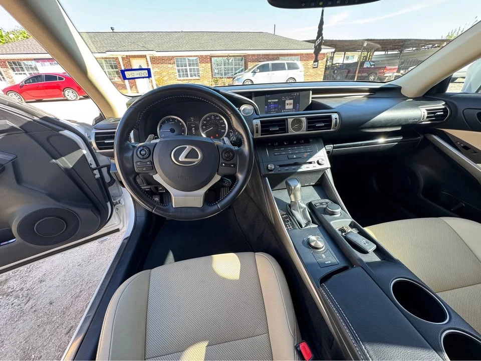 2016 Lexus IS 3rd Gen - Image 7 of 10