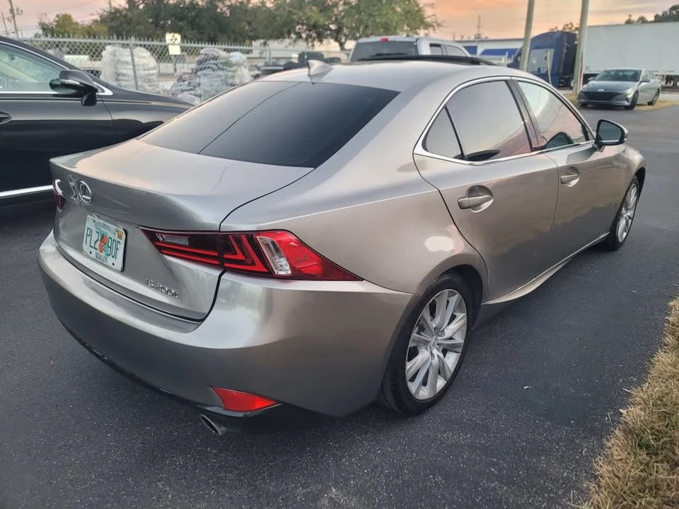 2016 Lexus IS 3rd Gen - Image 4 of 17