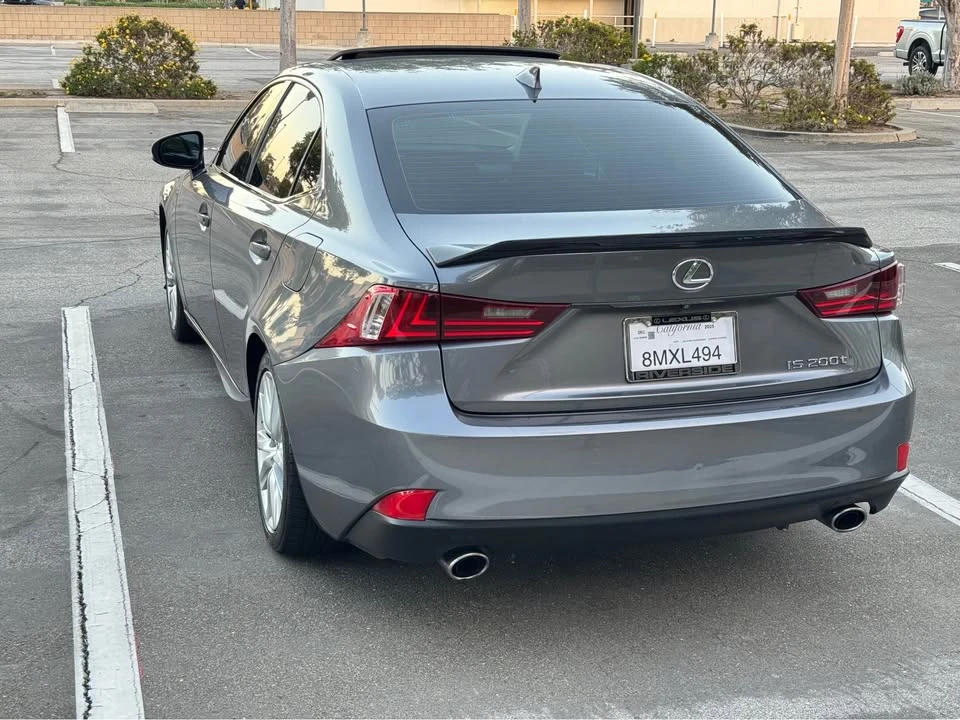 2016 Lexus IS 3rd Gen - Image 11 of 18