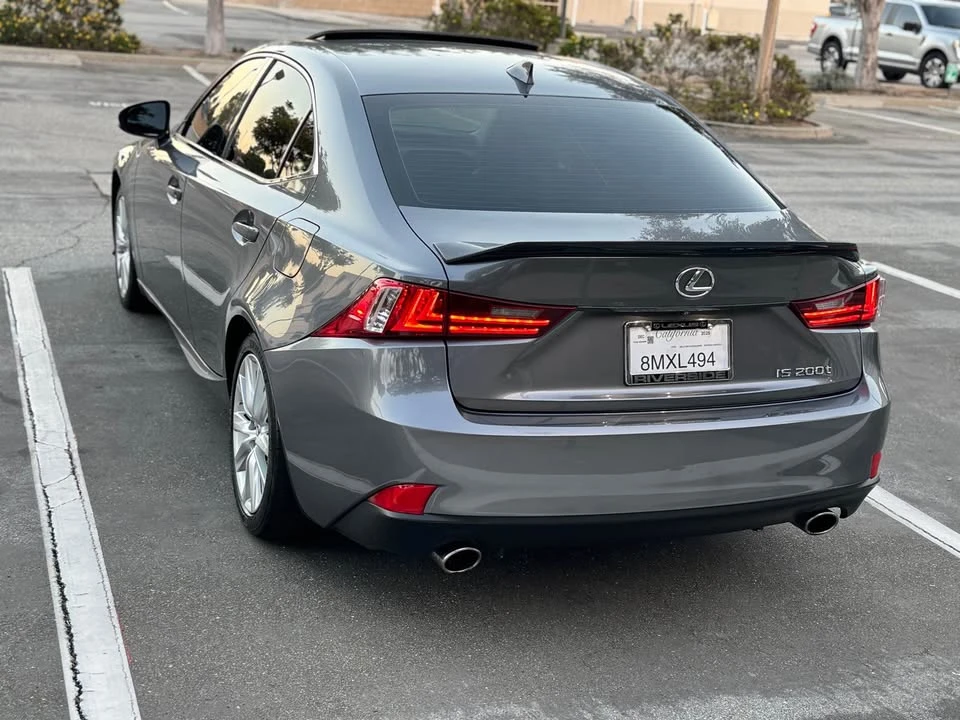 2016 Lexus IS 3rd Gen - Image 4 of 18