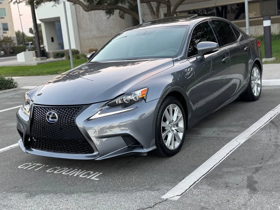 2016 Lexus IS 3rd Gen - Image 2 of 20