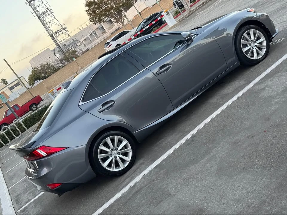 2016 Lexus IS 3rd Gen - Image 20 of 20