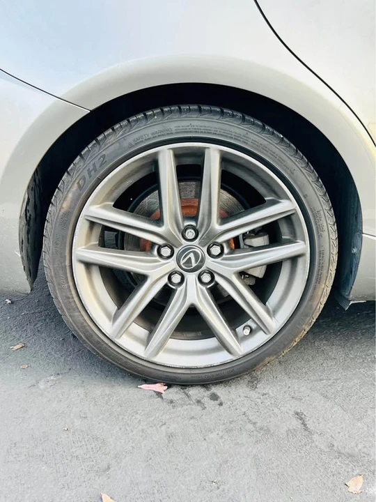 2016 Lexus IS 3rd Gen - Image 16 of 19