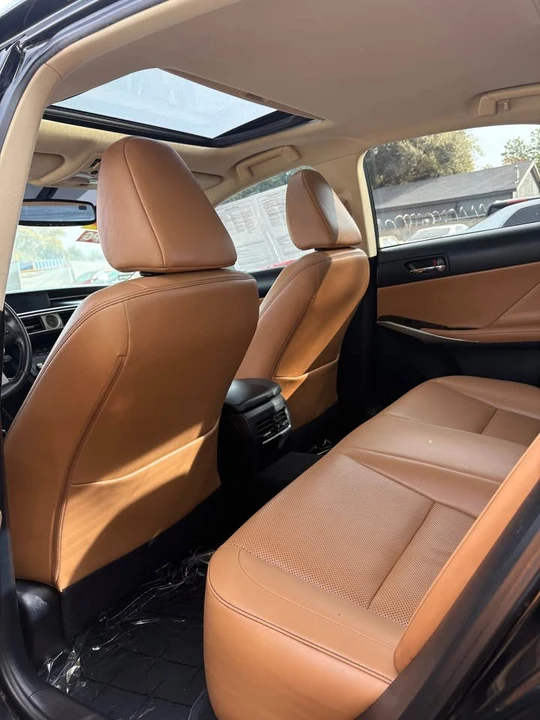 2016 Lexus IS 3rd Gen - Image 4 of 5