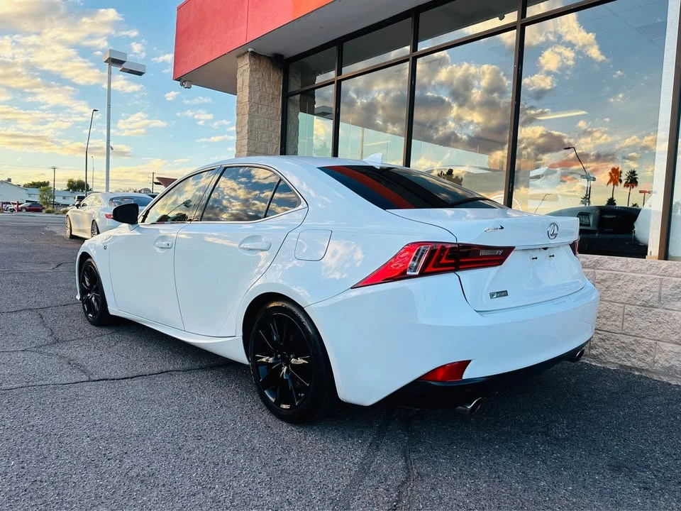 2016 Lexus IS 3rd Gen - Image 4 of 20