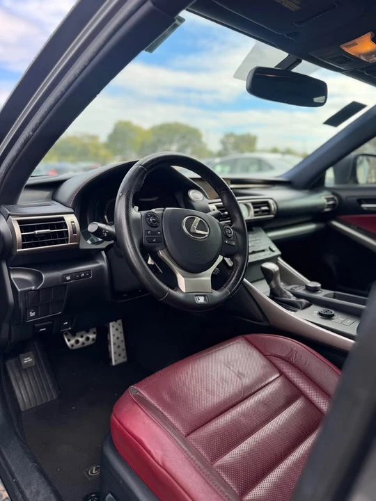 2016 Lexus IS 3rd Gen - Image 5 of 9