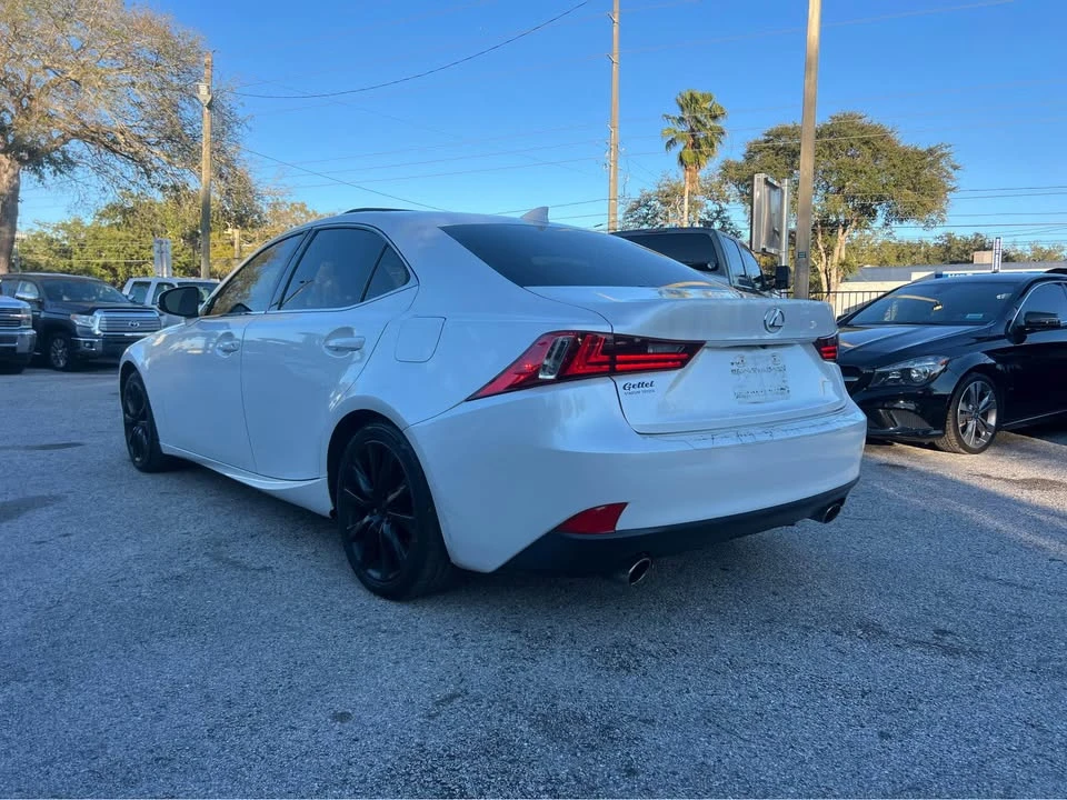 2016 Lexus IS 3rd Gen - Image 5 of 12