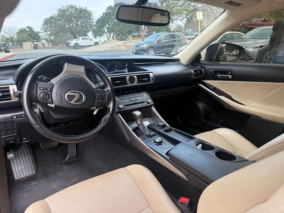 2016 Lexus IS 3rd Gen - Image 14 of 20
