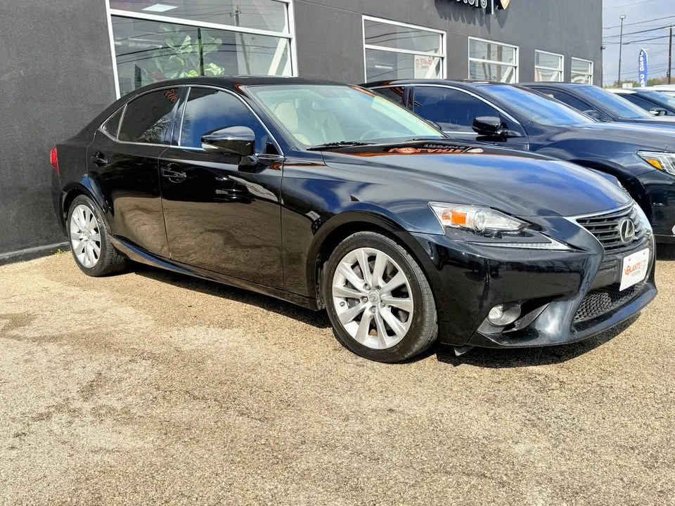 2016 Lexus IS 3rd Gen - Image 20 of 20