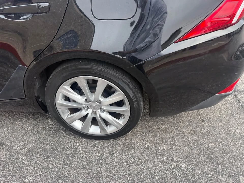 2016 Lexus IS 3rd Gen - Image 7 of 20