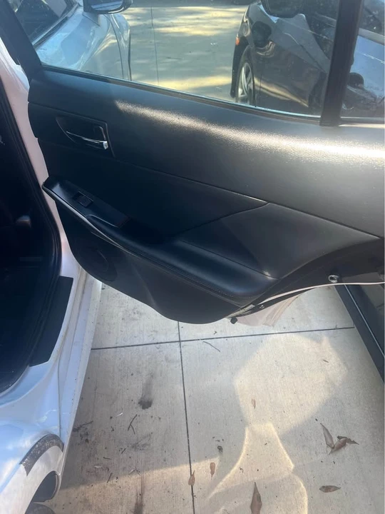 2016 Lexus IS 3rd Gen - Image 15 of 16