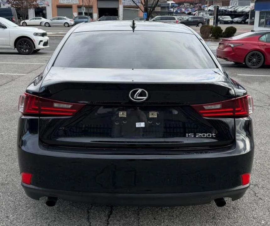 2016 Lexus IS 3rd Gen - Image 6 of 10