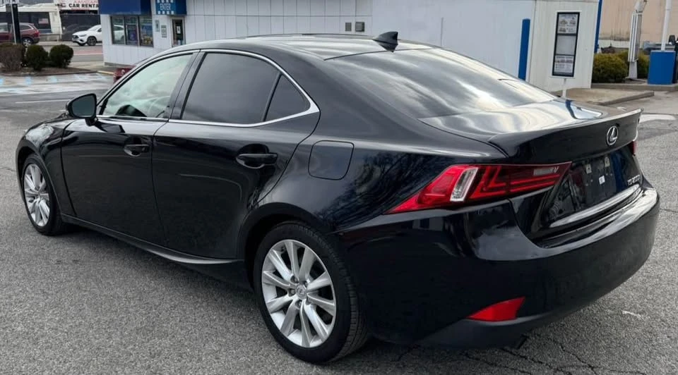 2016 Lexus IS 3rd Gen - Image 5 of 10