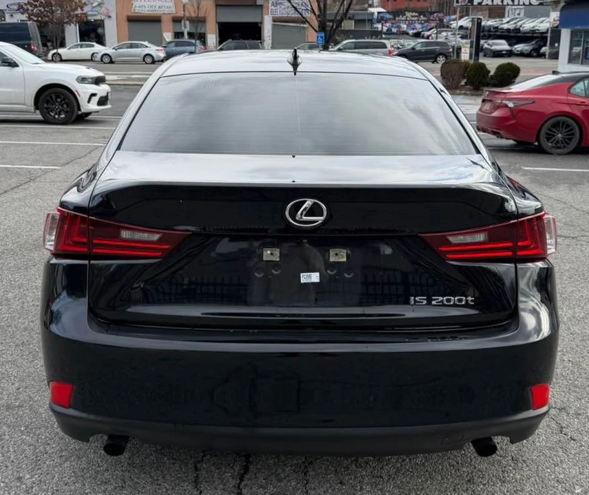 2016 Lexus IS 3rd Gen - Image 4 of 10