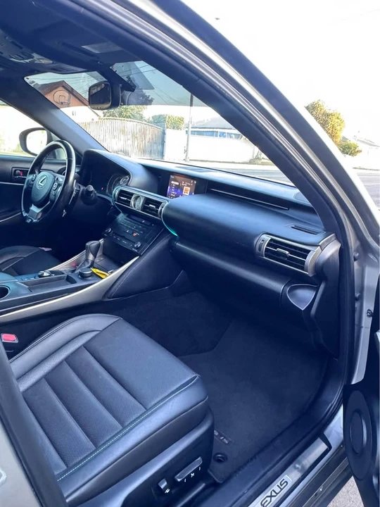 2016 Lexus IS 3rd Gen - Image 15 of 18