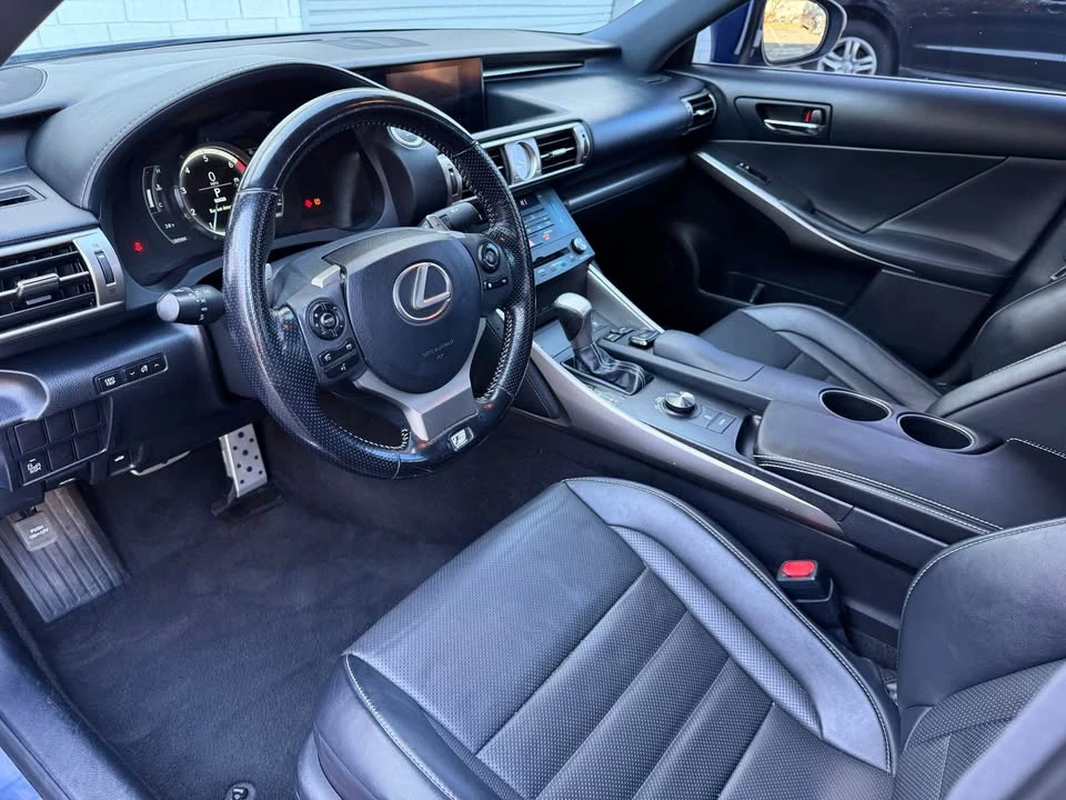 2016 Lexus IS 3rd Gen - Image 10 of 14