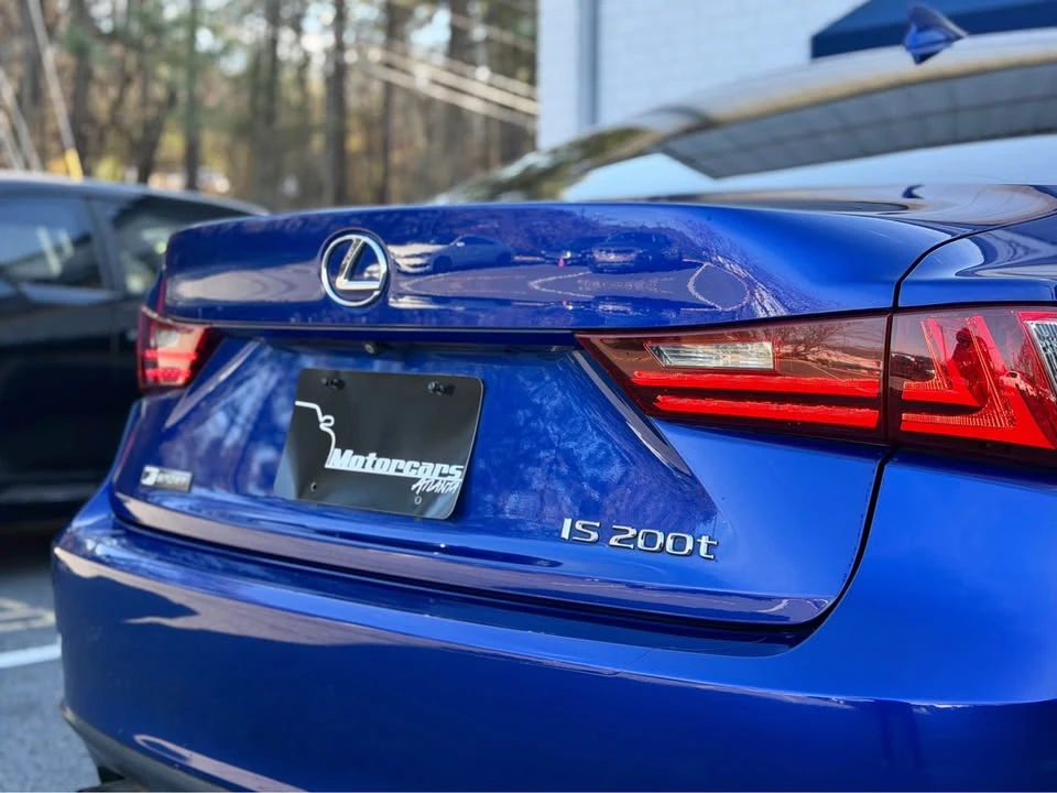 2016 Lexus IS 3rd Gen - Image 8 of 14