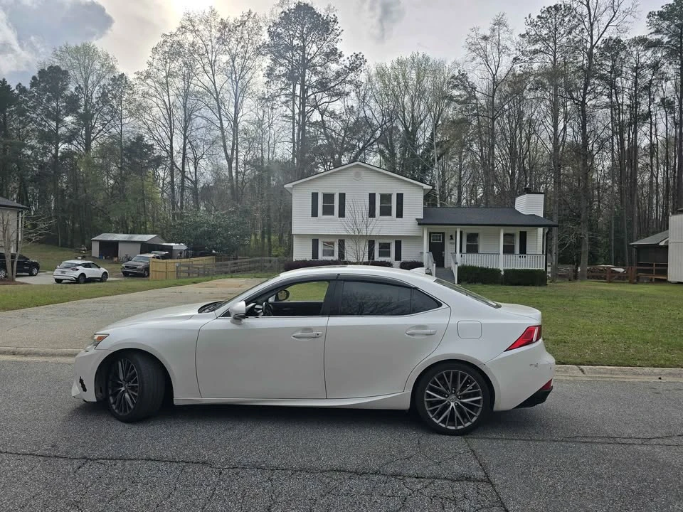 2016 Lexus IS 3rd Gen - Image 5 of 16