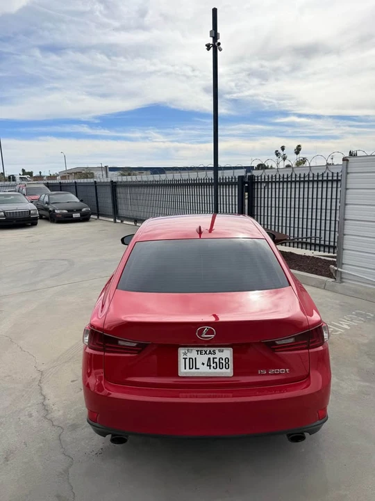 2016 Lexus IS 3rd Gen - Image 6 of 13