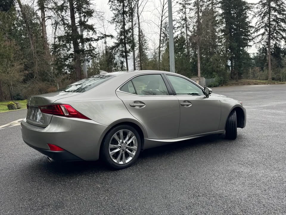 2016 Lexus IS 3rd Gen - Image 4 of 13