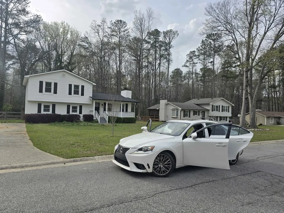 2016 Lexus IS 3rd Gen - Image 4 of 18