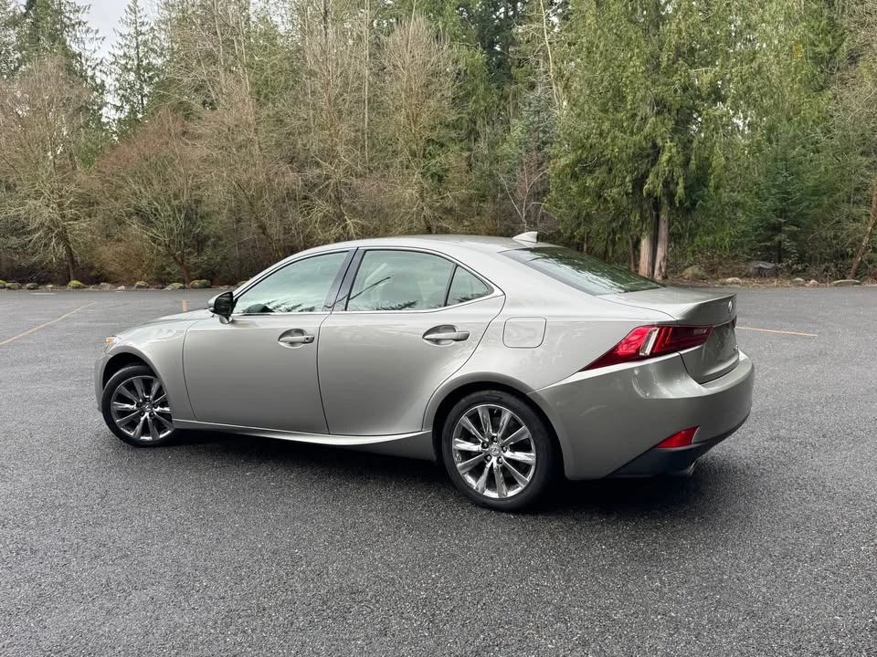 2016 Lexus IS 3rd Gen - Image 6 of 13