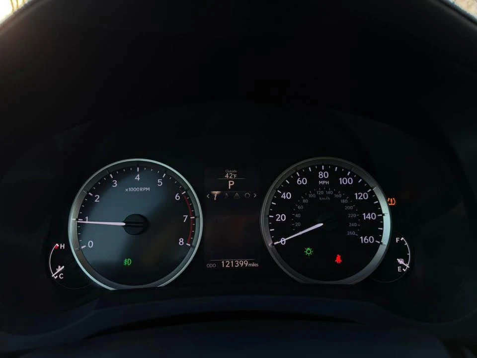2016 Lexus IS 3rd Gen - Image 11 of 14