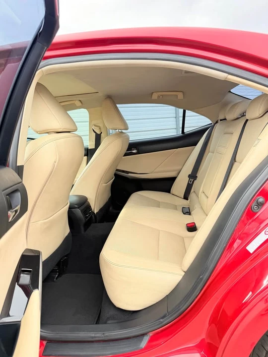2016 Lexus IS 3rd Gen - Image 12 of 13
