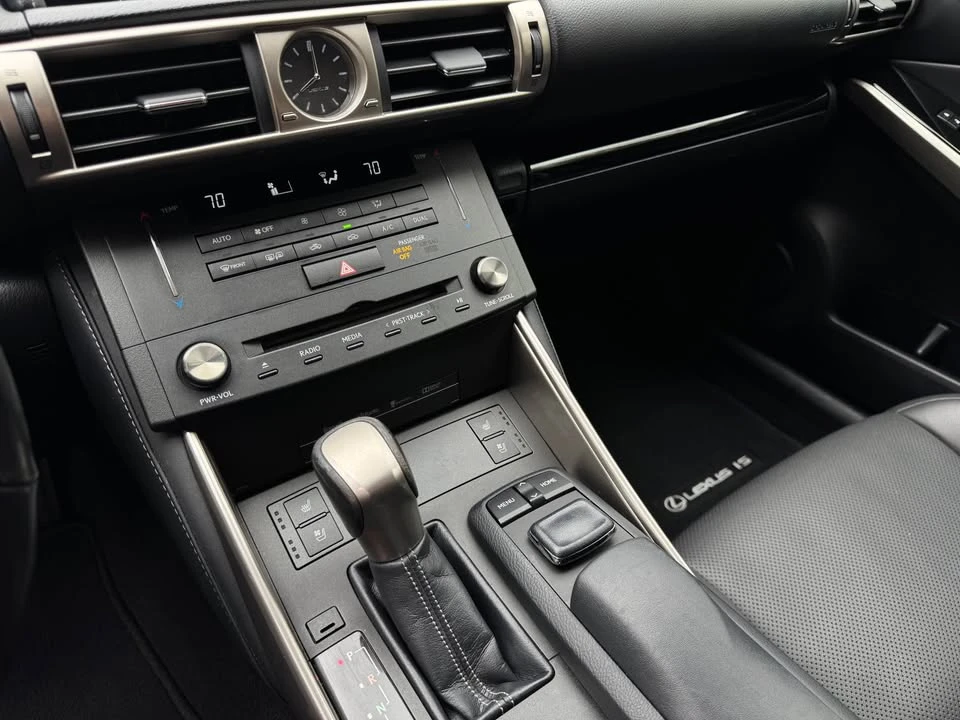 2016 Lexus IS 3rd Gen - Image 10 of 13