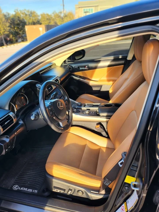 2016 Lexus IS 3rd Gen - Image 12 of 20