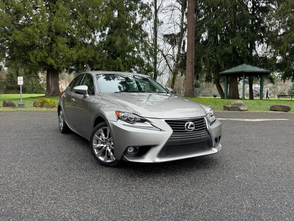 2016 Lexus IS 3rd Gen - Image 2 of 13