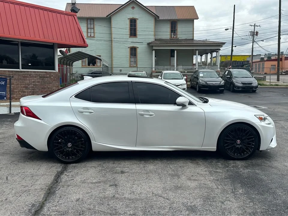 2016 Lexus IS 3rd Gen - Image 5 of 18