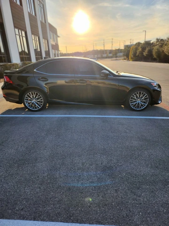 2016 Lexus IS 3rd Gen - Image 7 of 20