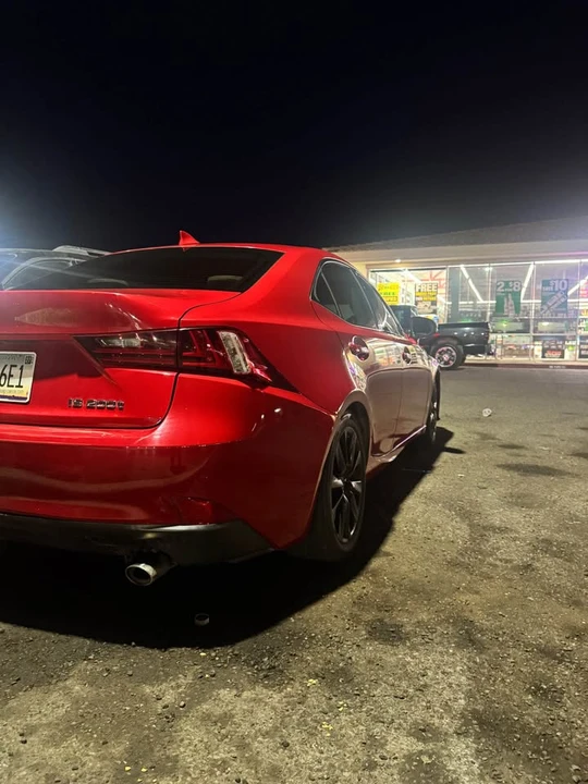 2016 Lexus IS 3rd Gen - Image 6 of 9