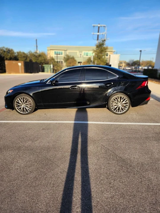 2016 Lexus IS 3rd Gen - Image 4 of 20