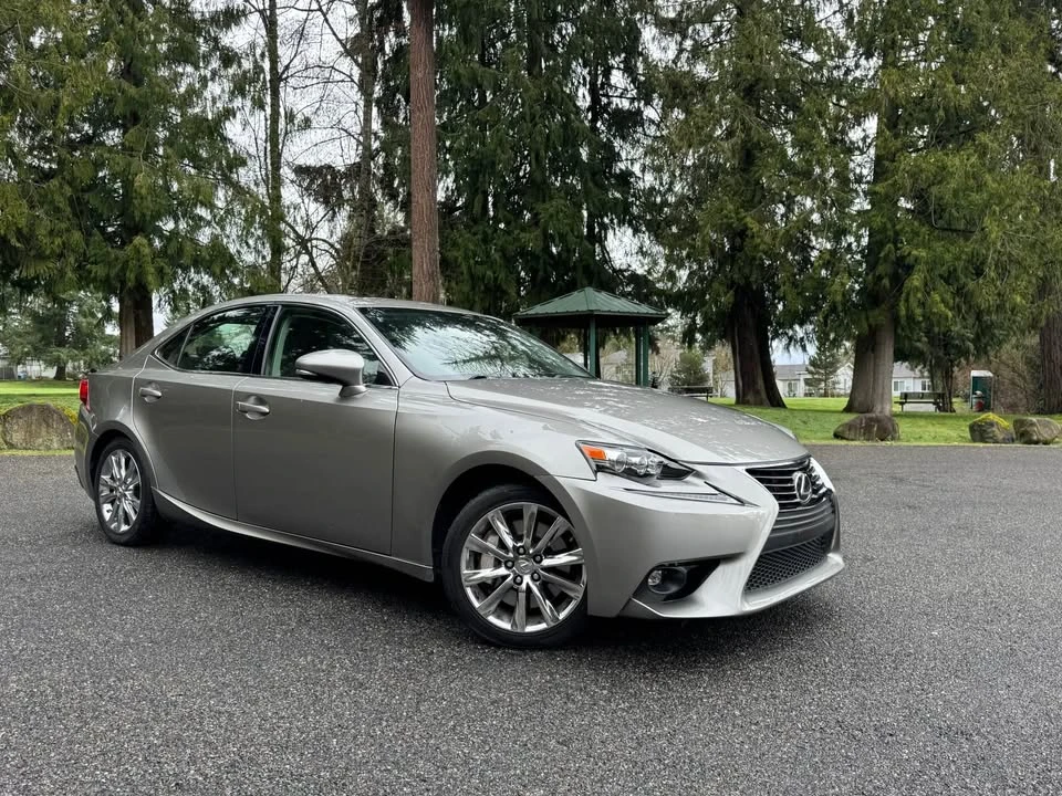 2016 Lexus IS 3rd Gen - Image 3 of 13