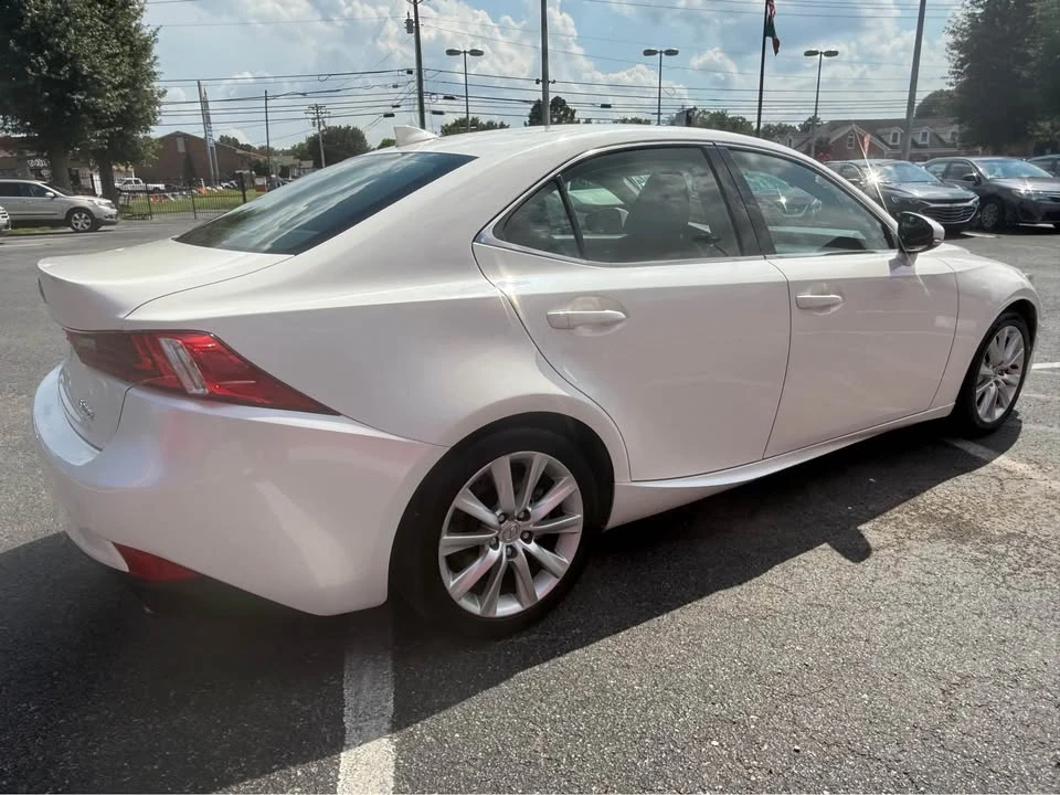 2016 Lexus IS 3rd Gen - Image 4 of 15