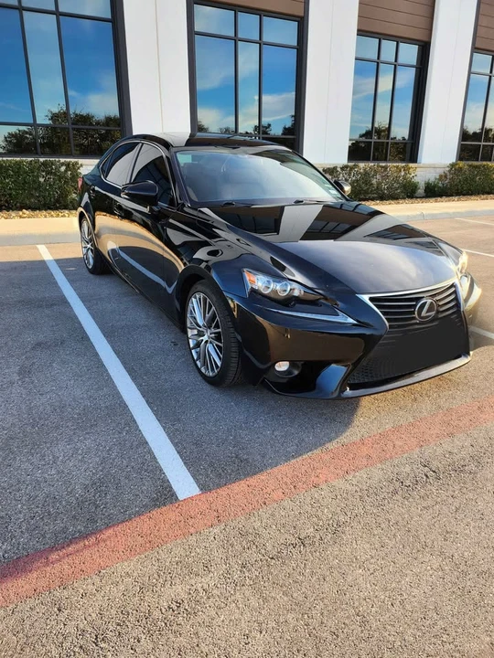2016 Lexus IS 3rd Gen - Image 5 of 20