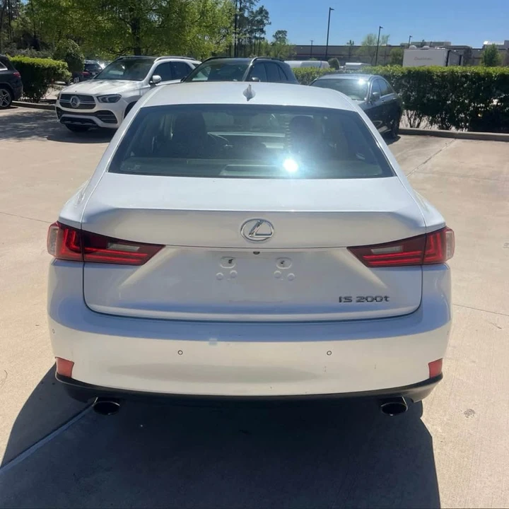 2016 Lexus IS 3rd Gen - Image 5 of 20