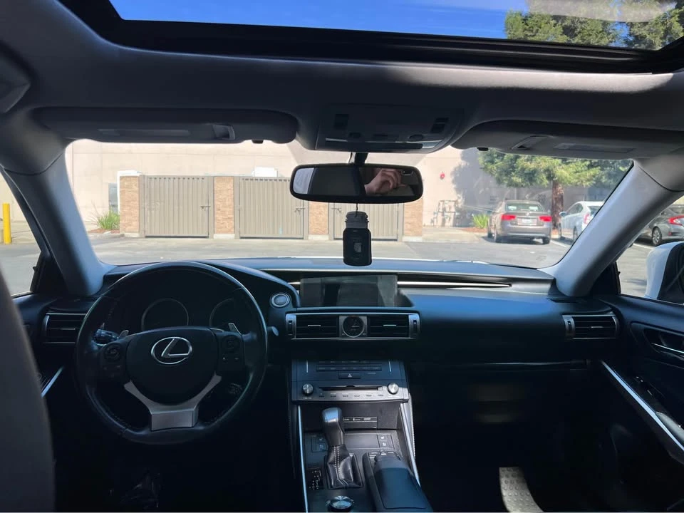 2016 Lexus IS 3rd Gen - Image 7 of 12