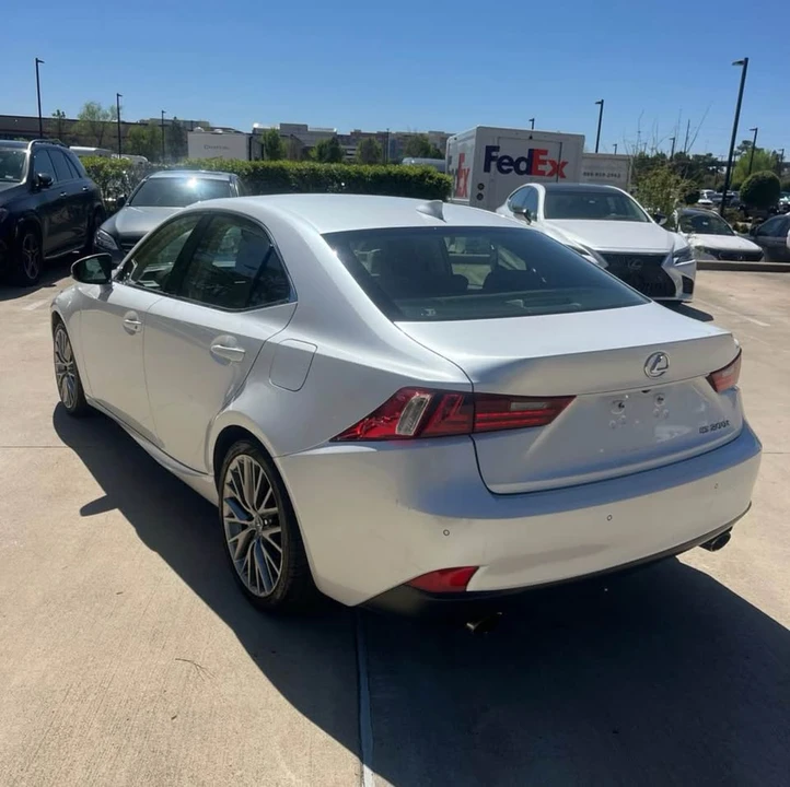 2016 Lexus IS 3rd Gen - Image 6 of 20