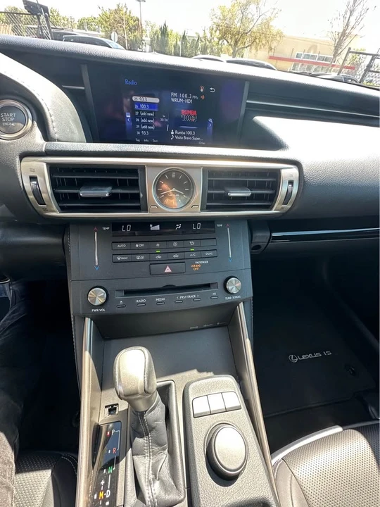 2016 Lexus IS 3rd Gen - Image 11 of 15